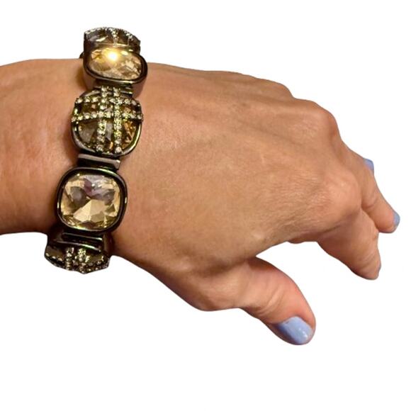 White House Black Market Jewelry - WHBM Gunmetal Light Gold & Rhinestone Stretch Bracelet